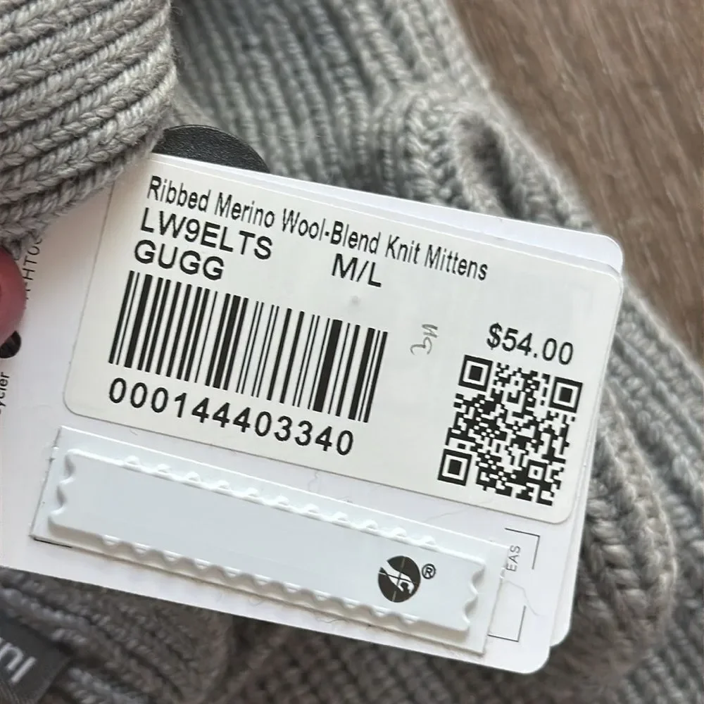 Lululemon Ribbed Merino Wool-Blend Knit Mittens Heathered Gull Grey NWT M/L - Picture 5 of 6